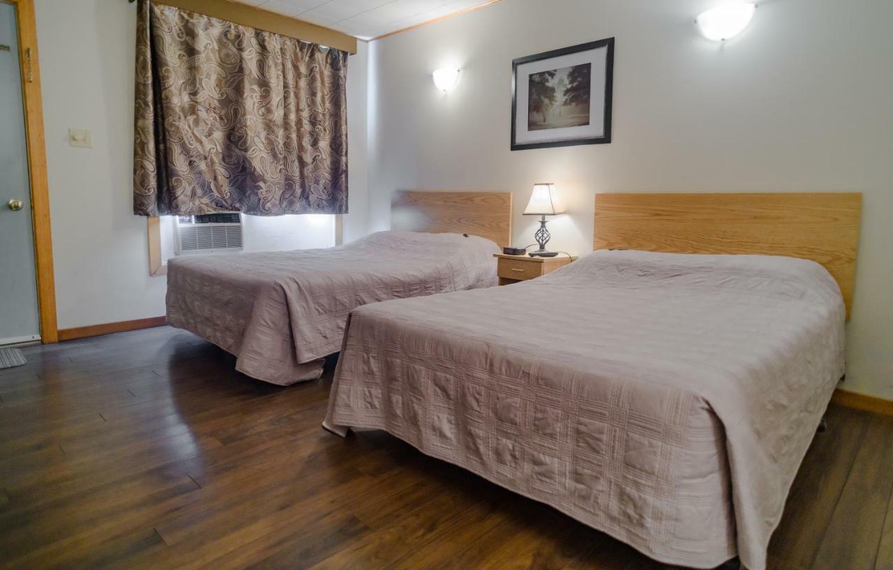 Winds Motel Montague المظهر الخارجي الصورة